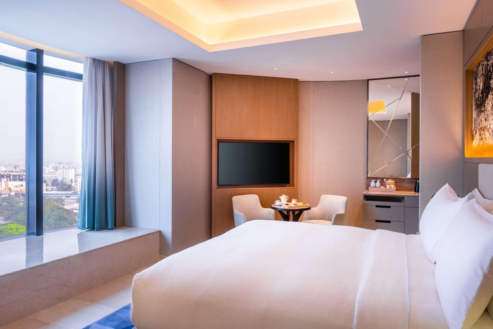 Hilton Kinshasa Hotel ภายนอก รูปภาพ