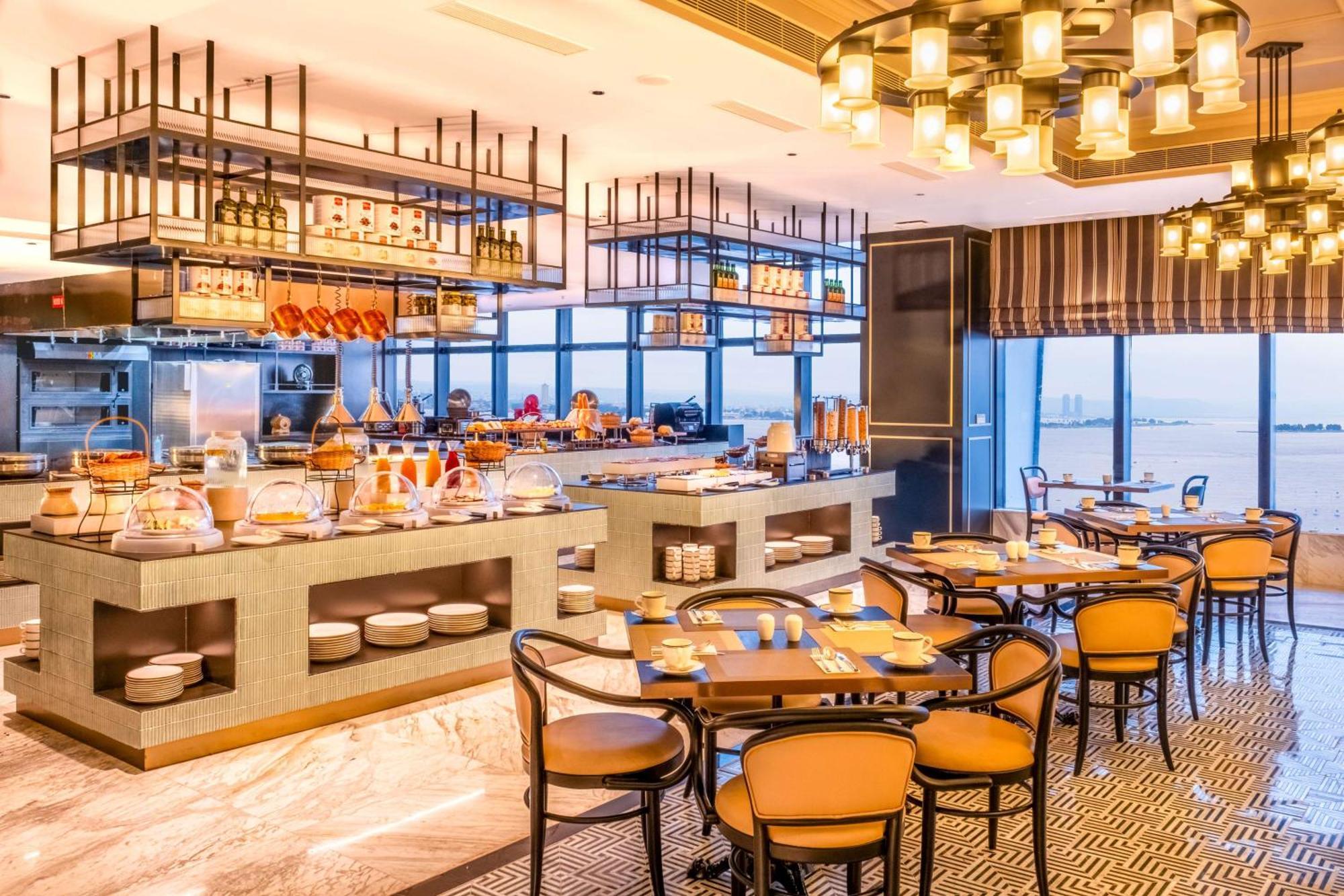 Hilton Kinshasa Hotel ภายนอก รูปภาพ
