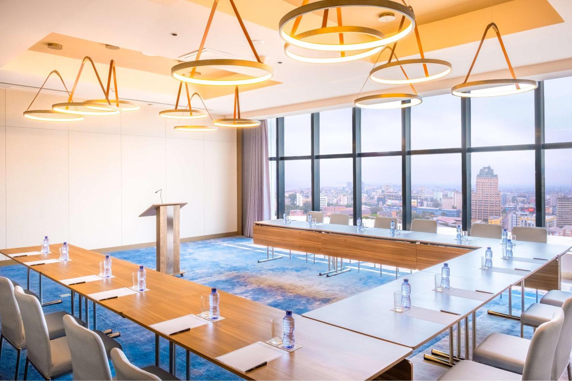 Hilton Kinshasa Hotel ภายนอก รูปภาพ